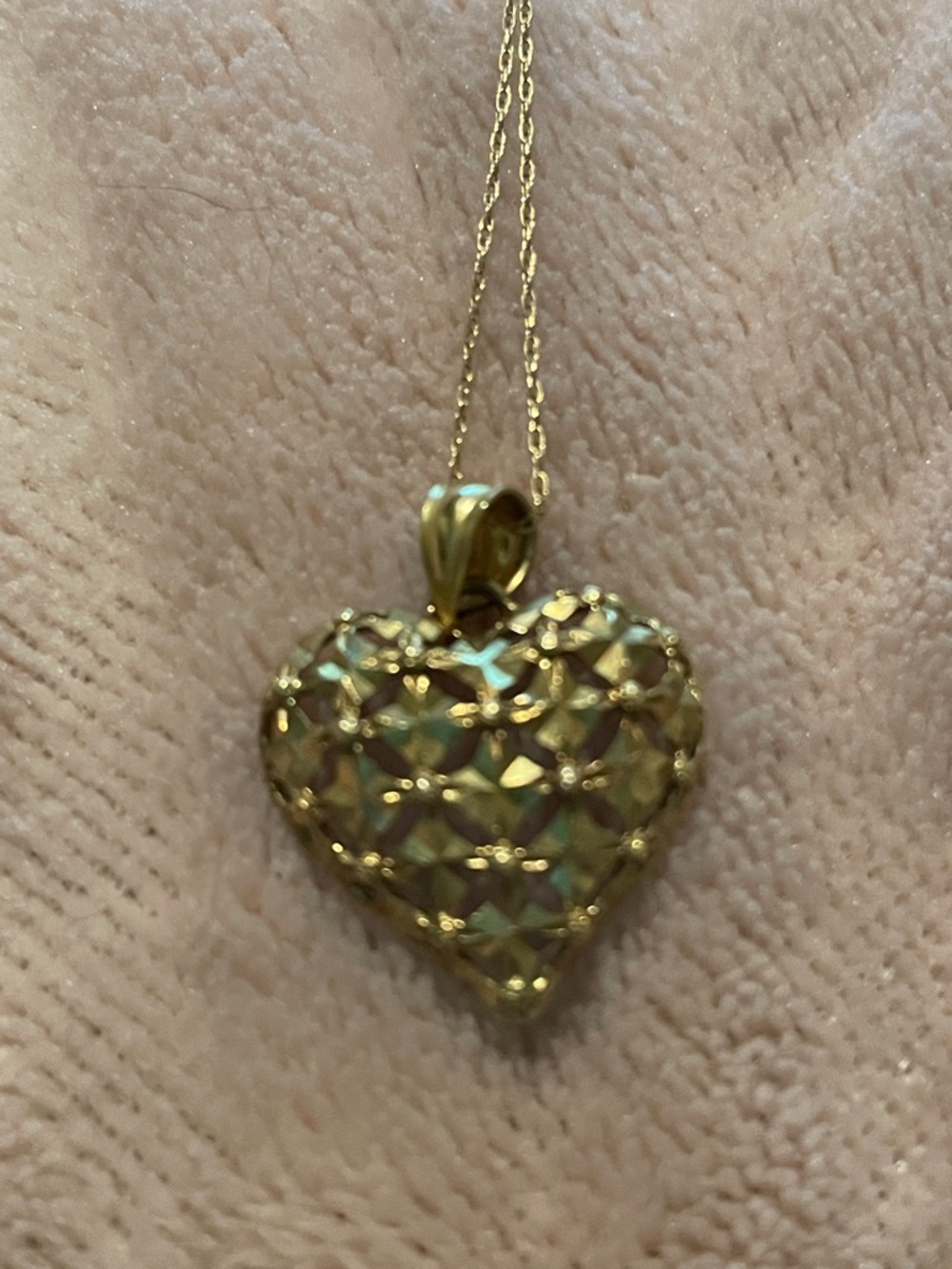 10K Gold Heart Pendant Necklace - Women's Jewelry 2 Grams